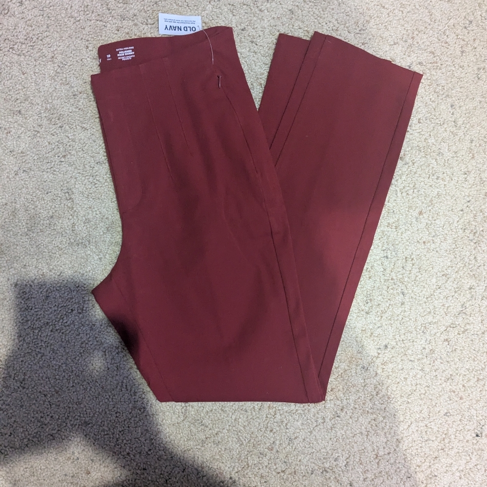 NWT Old Navy TALL Red Pixie Pants